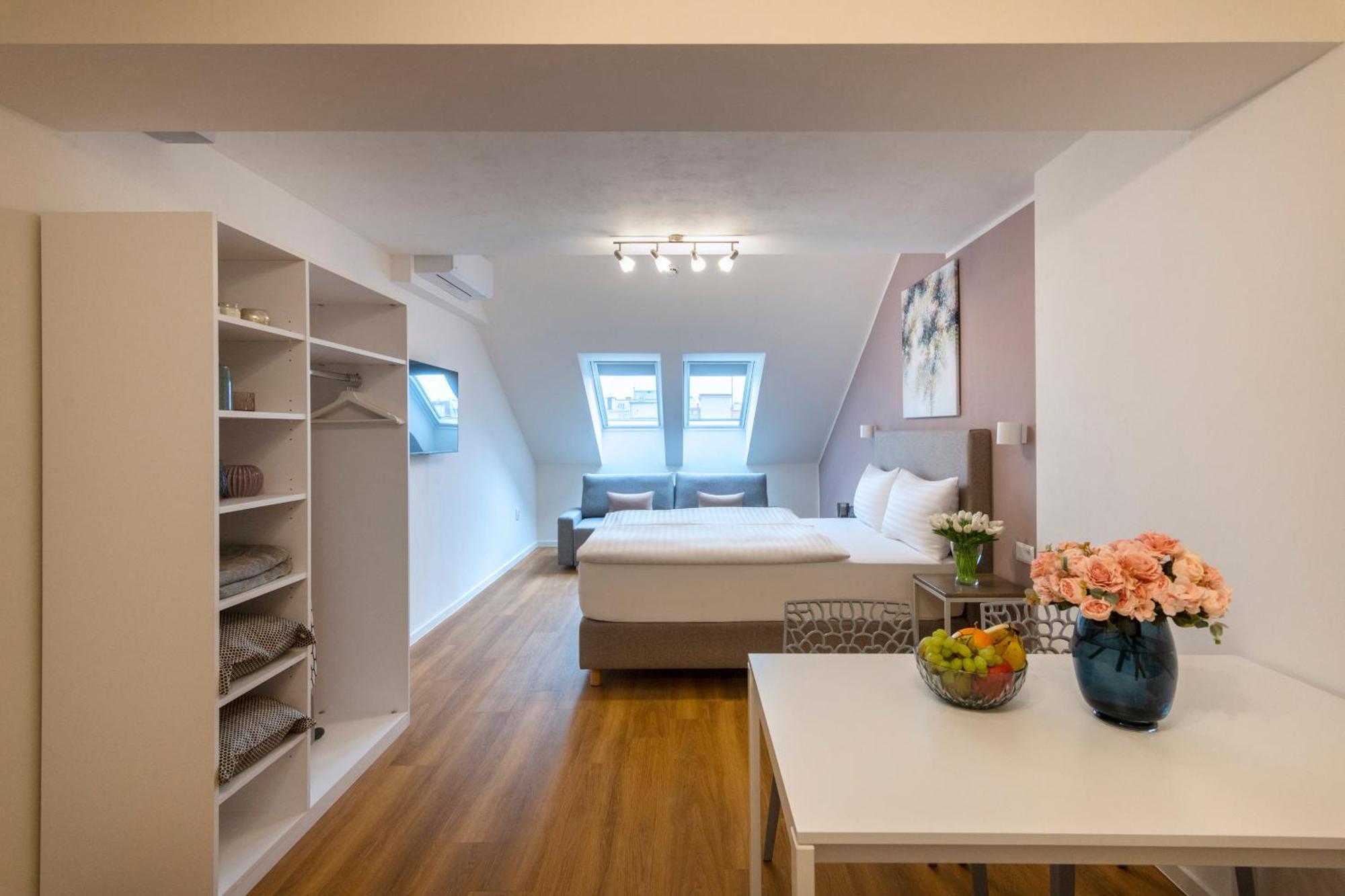 Hidden Art Boutique By Dwellfort Aparthotel Praag