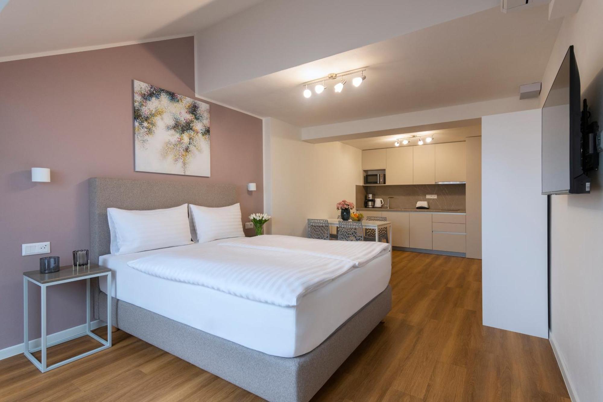 Aparthotel Hidden Art Boutique By Dwellfort Praag