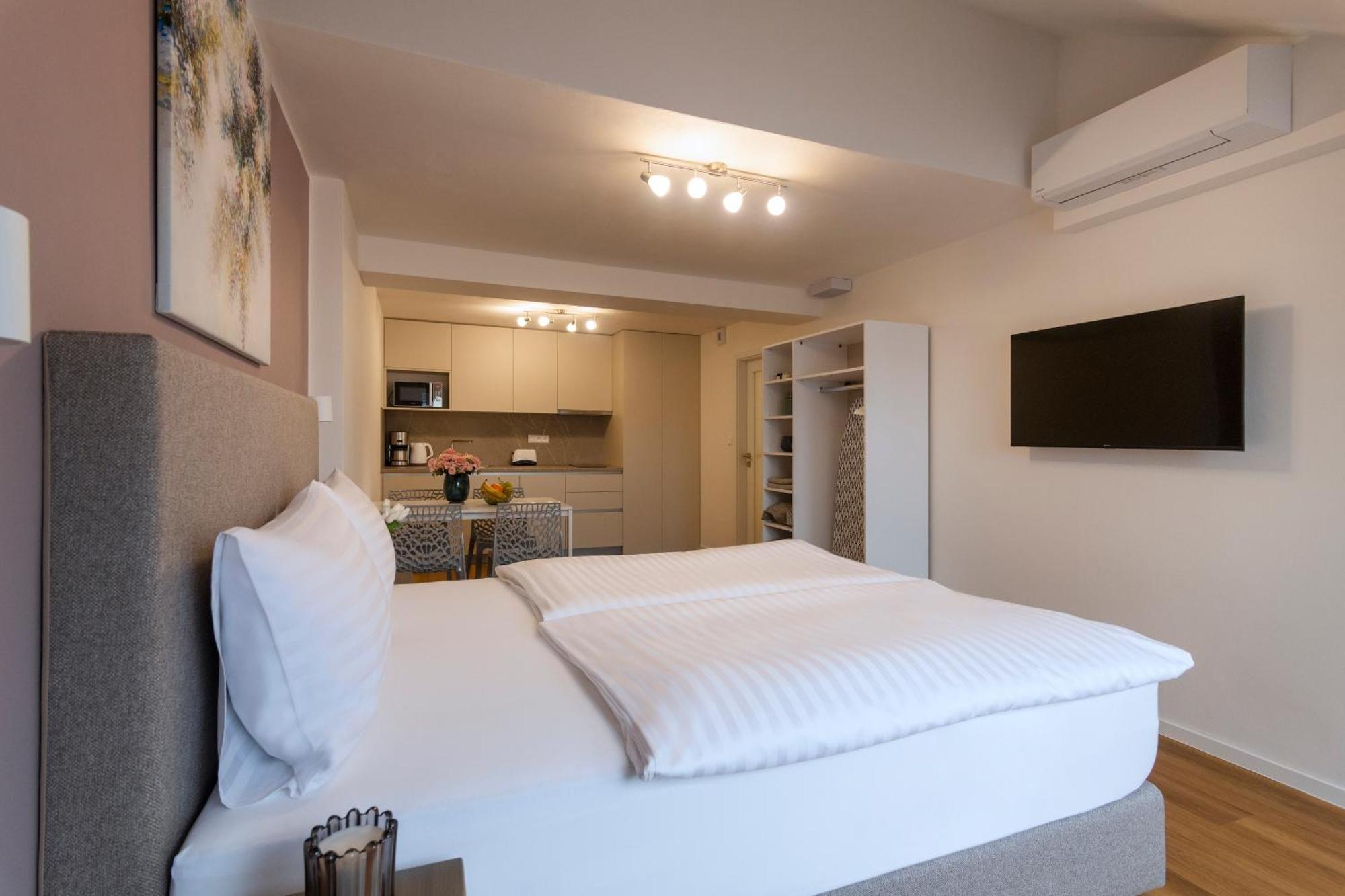 Hidden Art Boutique Appart hôtel 4*